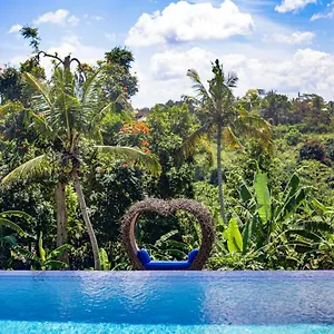 Wake In Paradise And Luxury Lebah Villa Ubud