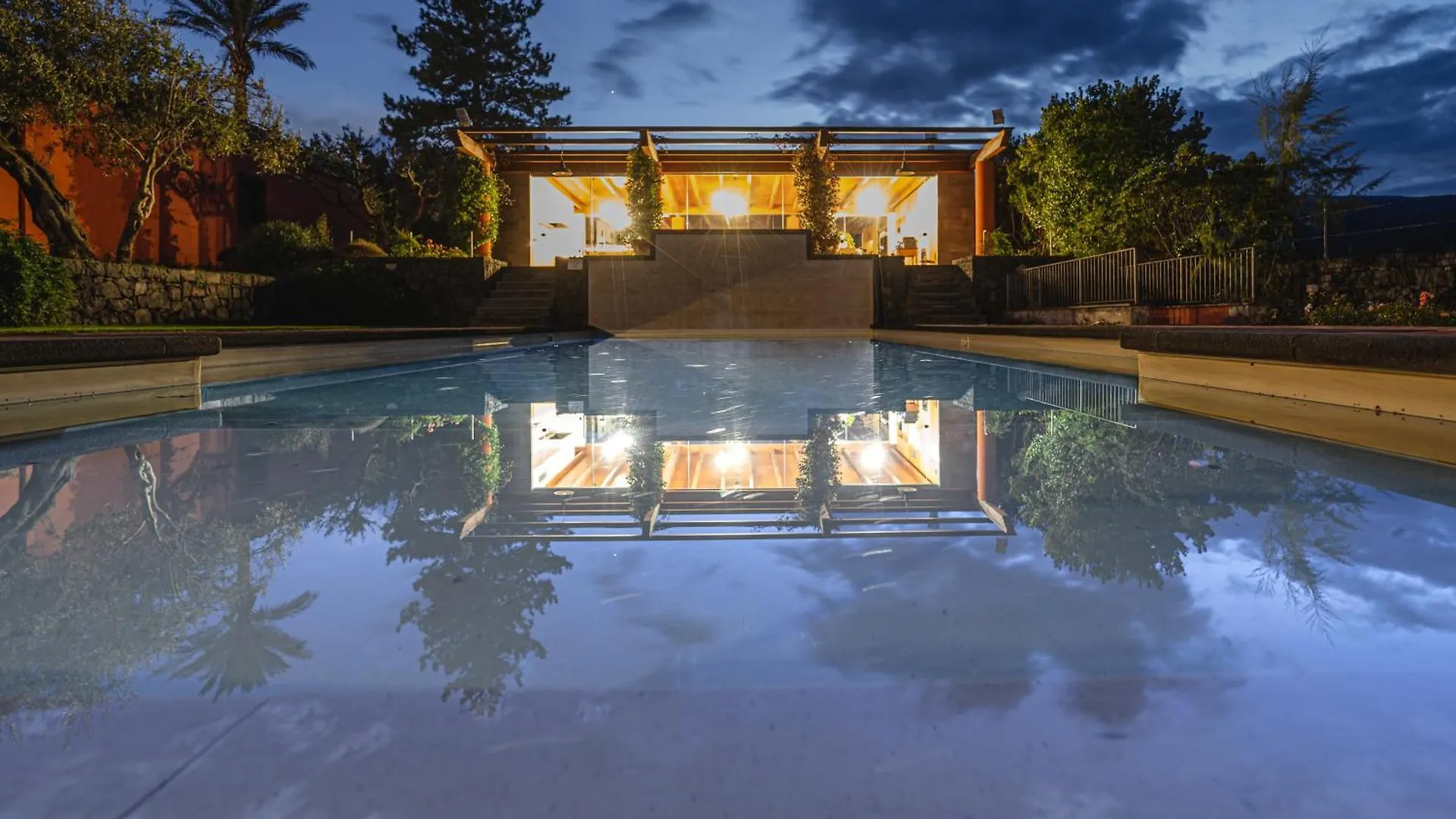 Casa Arrigo Villa Linguaglossa 0*,  Italy