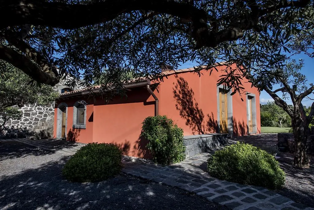 Casa Arrigo Villa Linguaglossa 0*,